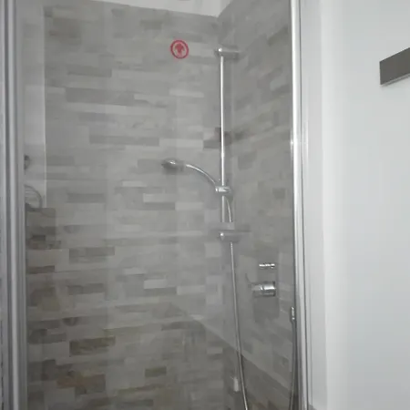 Camera Asia Homestay *